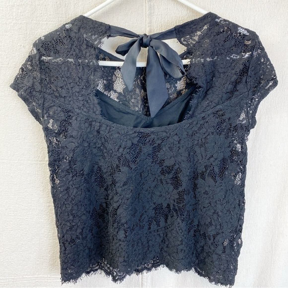 Abercrombie & Fitch Tie back lace top - Picture 2 of 8
